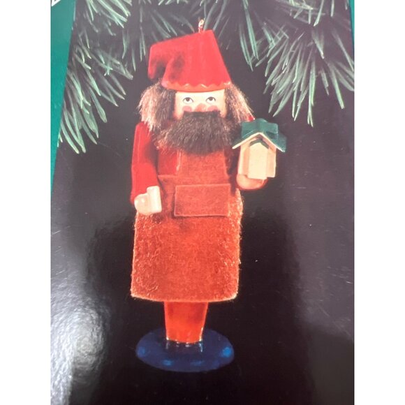 HTF NIP 1992 HALLMARK KEEPSAKE ORNAMENT QX525-4 OTTO THE CARPENTER NUTCRACKER - Picture 6 of 6